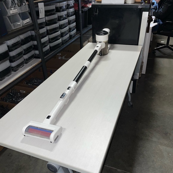 White Cordless Vacuum Cleaner 10 in 1
NEQUARE S25PRO - Picture 8 of 8